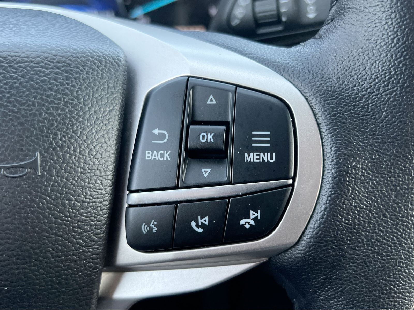 Thumbnail: 2024 Ford Explorer - 24