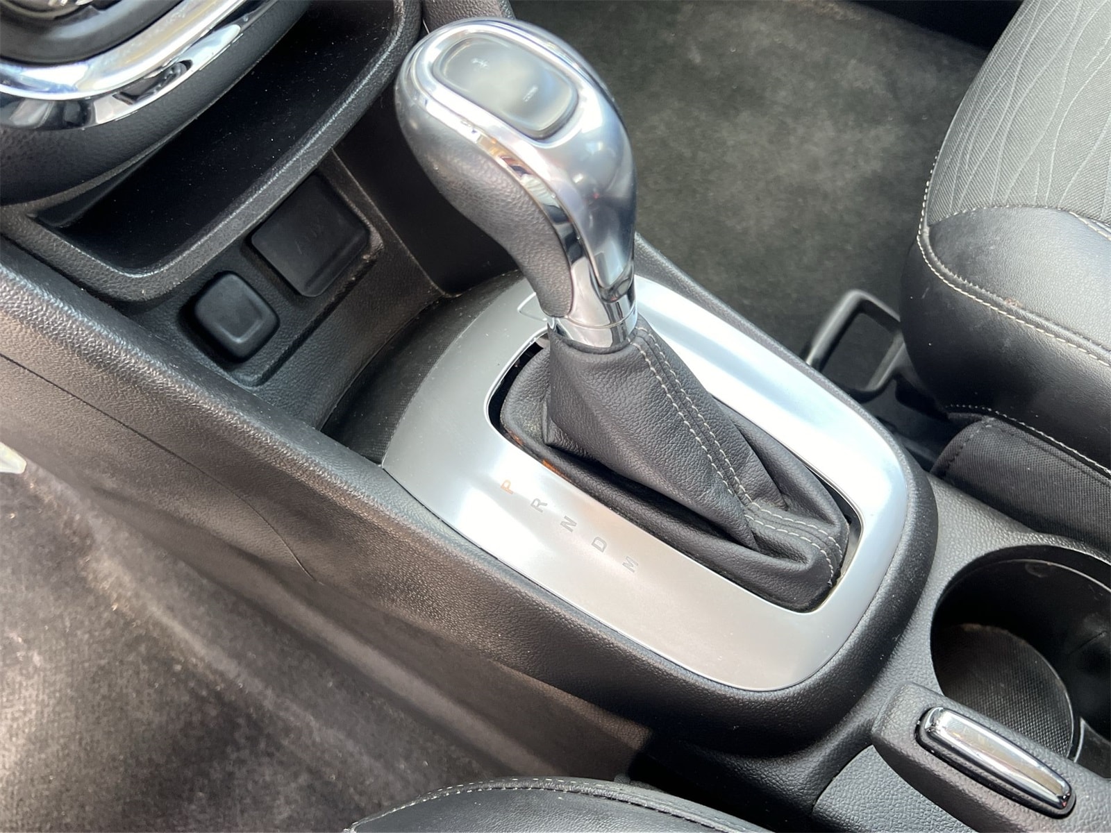 Thumbnail: 2015 Buick Encore - 32