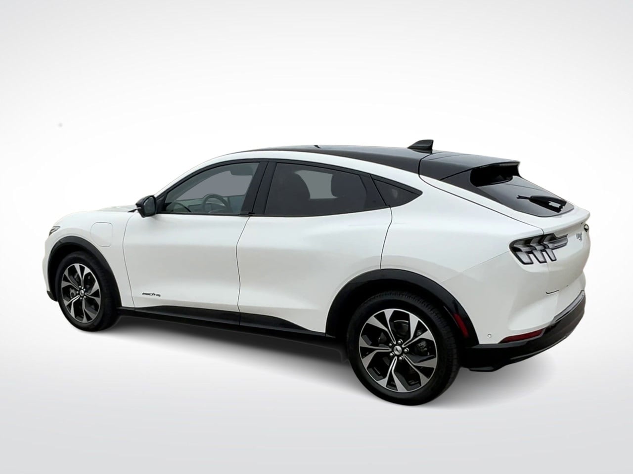 2022 Ford Mustang Mach-E Premium 6