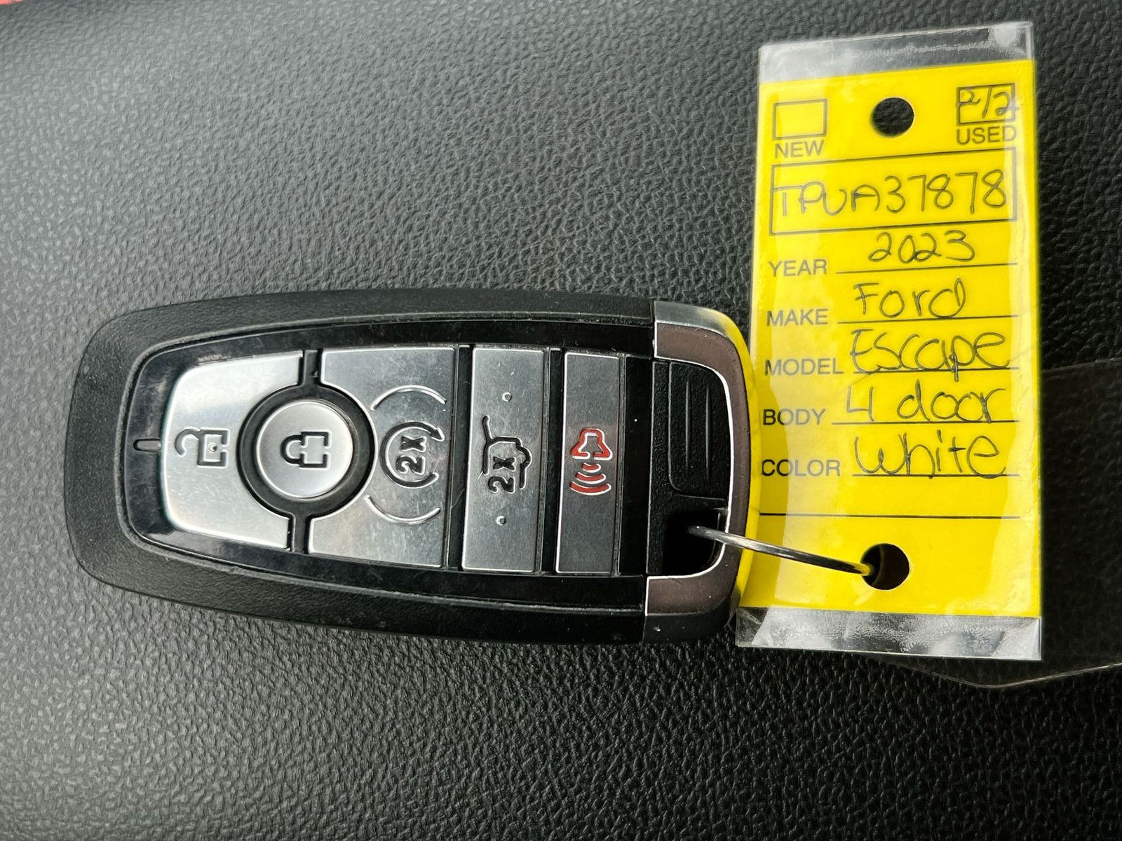 Thumbnail: 2023 Ford Escape - 36