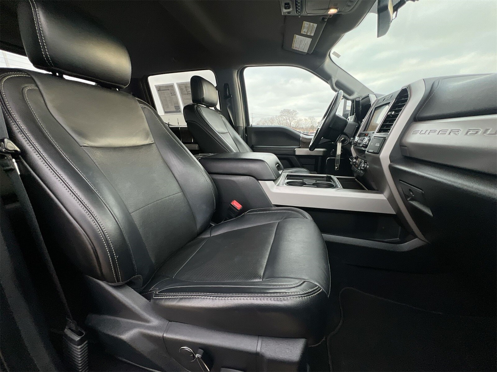 Thumbnail: 2019 Ford F-350 - 22