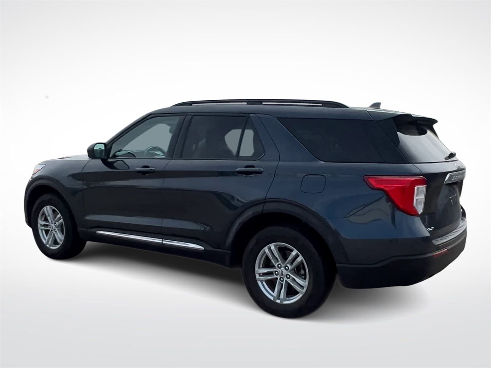 Thumbnail: 2022 Ford Explorer - 6
