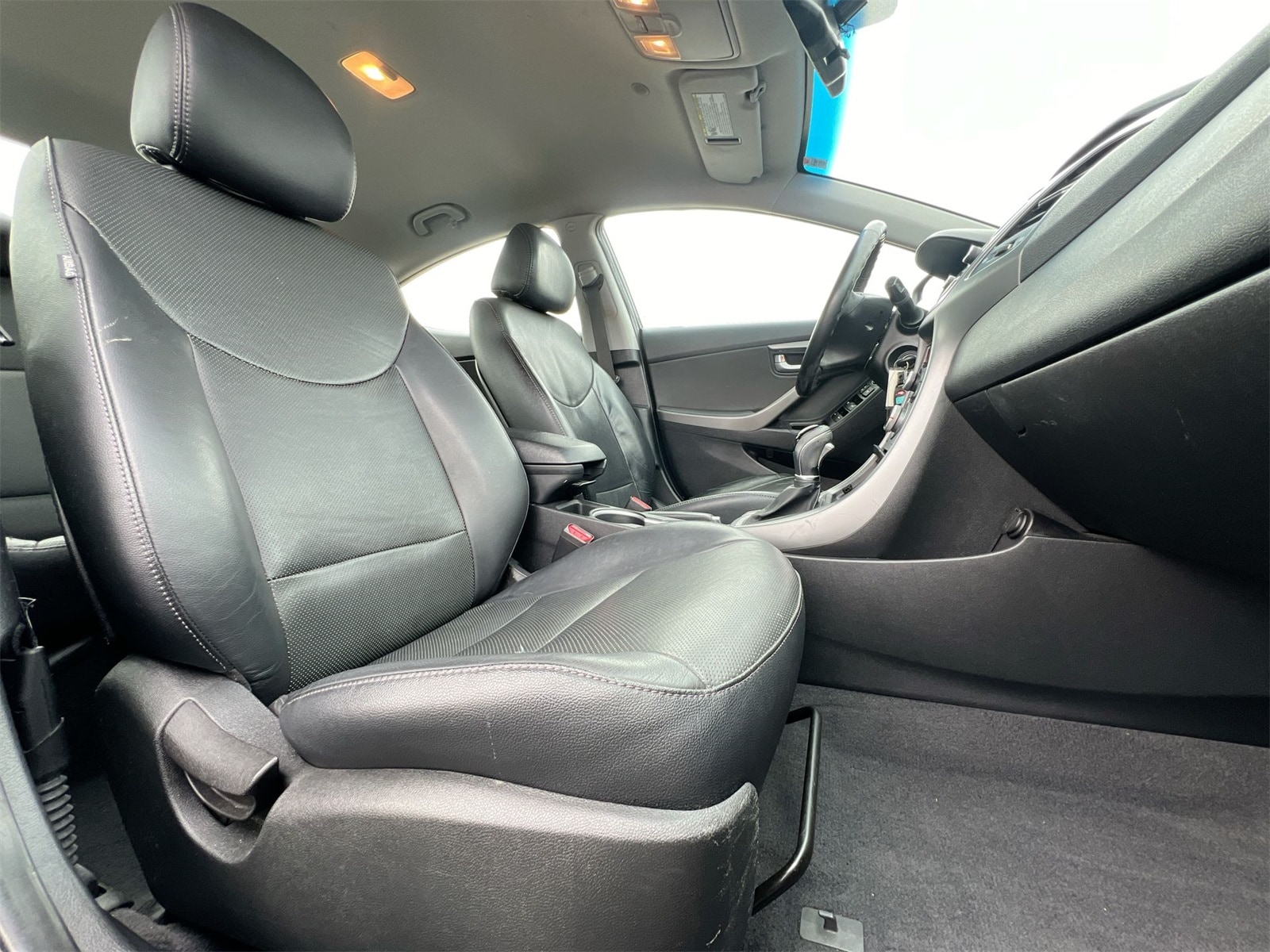 Thumbnail: 2014 Hyundai Elantra - 21