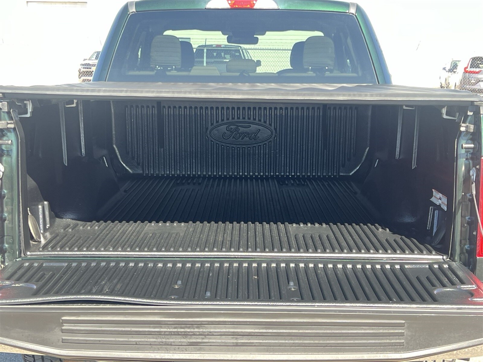 Thumbnail: 2016 Ford F-150 - 32