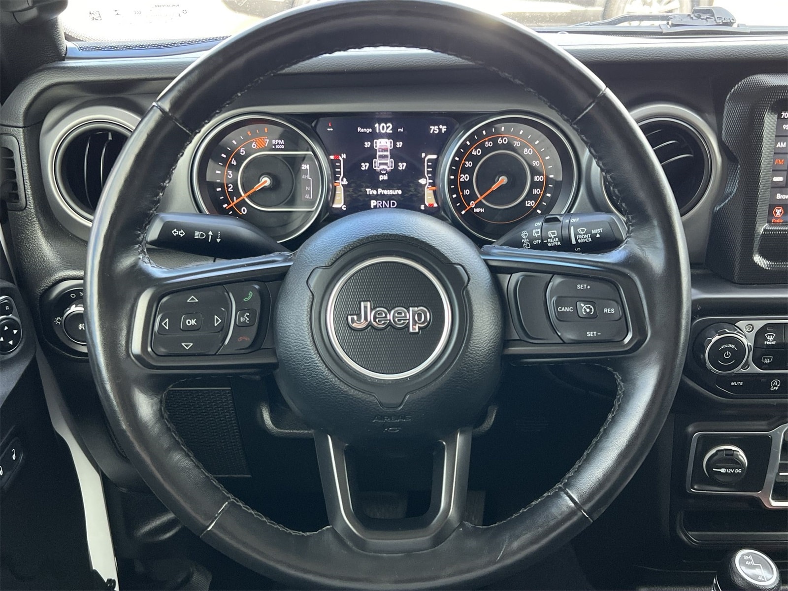 Thumbnail: 2023 Jeep Wrangler - 23