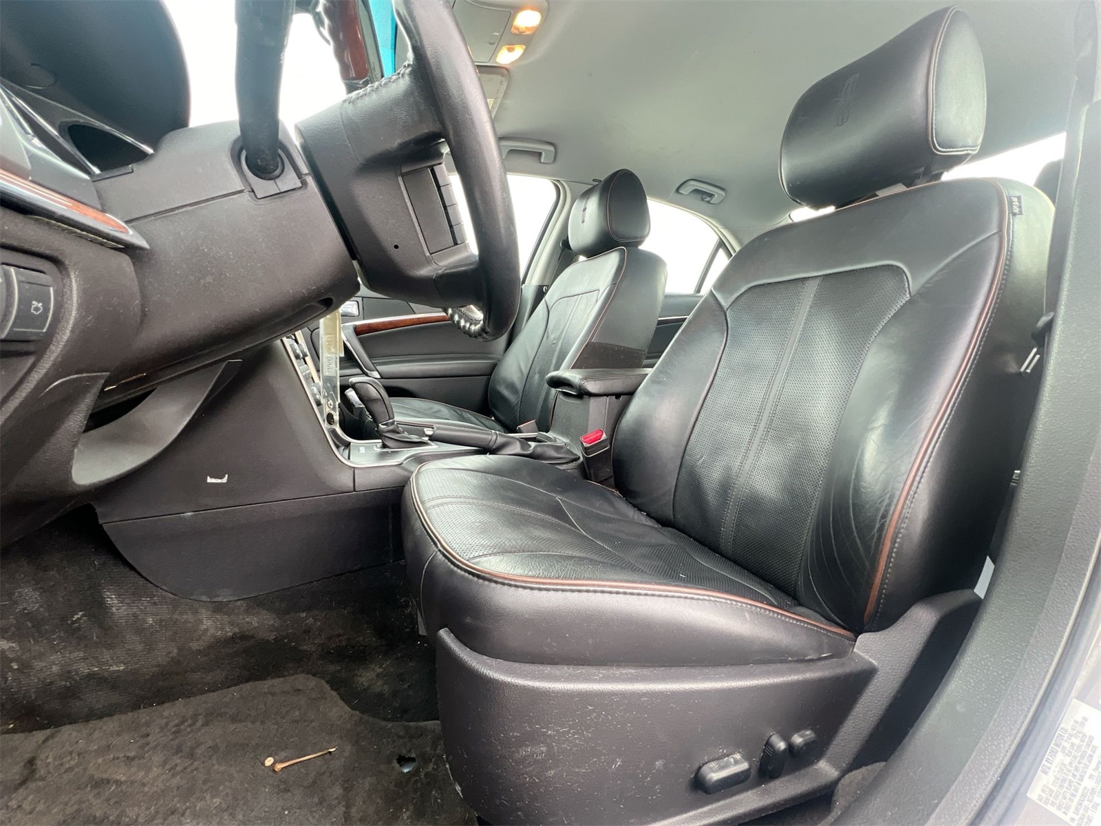 Thumbnail: 2012 Lincoln MKZ - 16