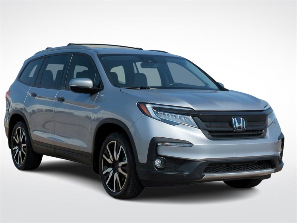 Used 2019 Honda Pilot Elite with VIN 5FNYF6H03KB072131 for sale in Troy, MI