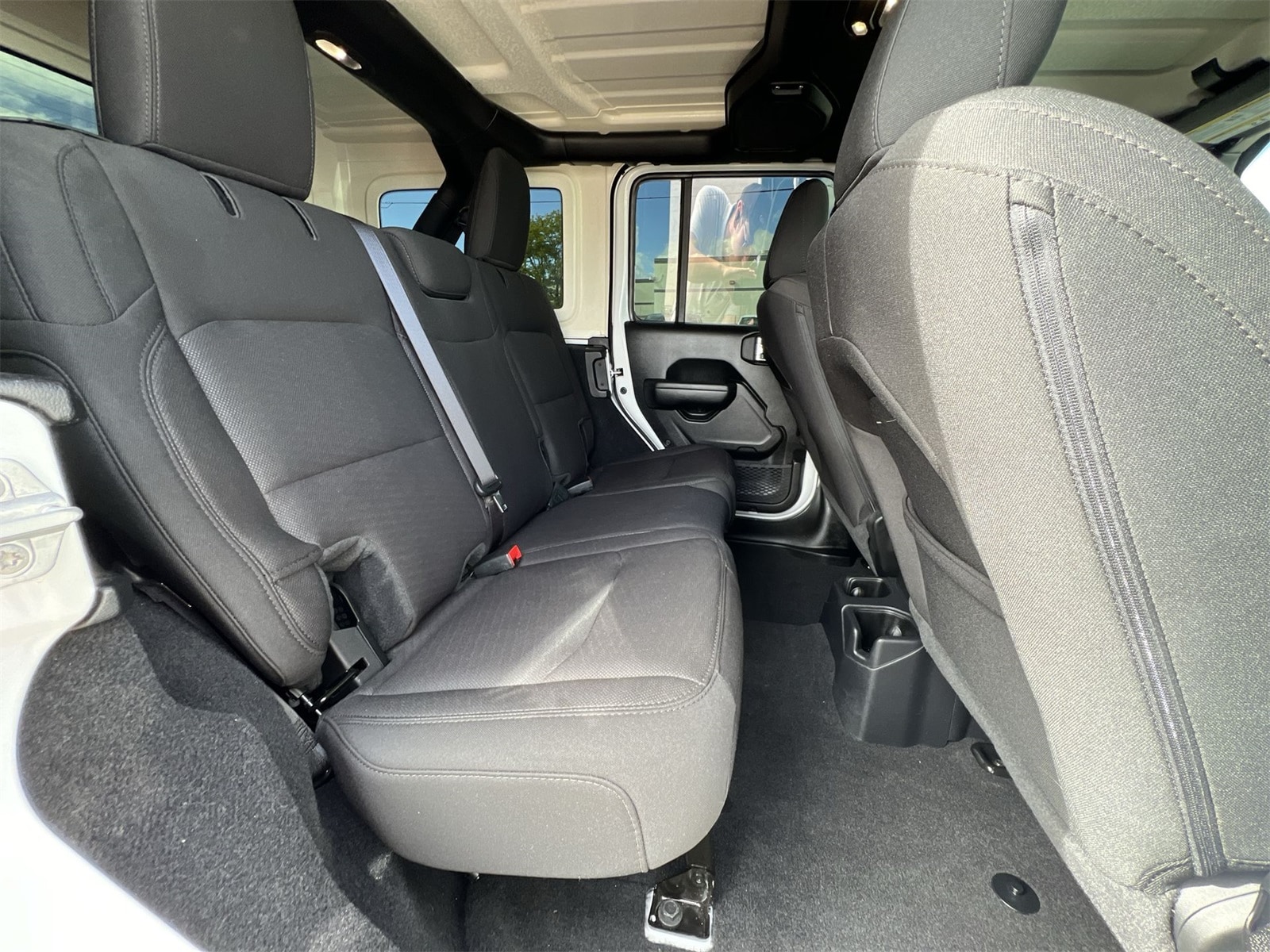 Thumbnail: 2023 Jeep Wrangler - 21