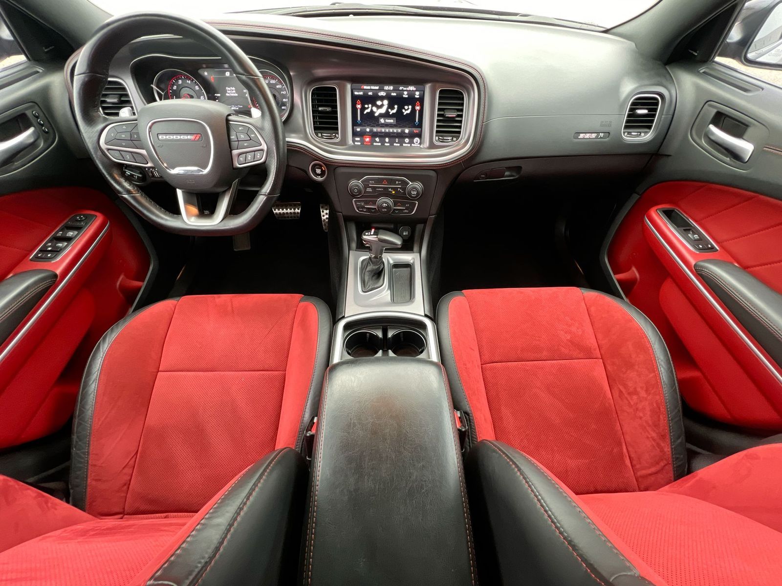 Thumbnail: 2020 Dodge Charger - 15