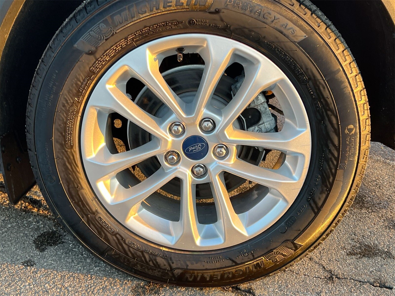 Thumbnail: 2022 Ford Escape - 14