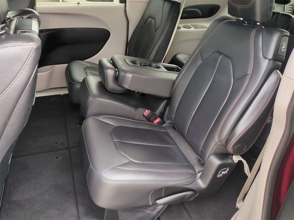 2017 Chrysler Pacifica Touring 20