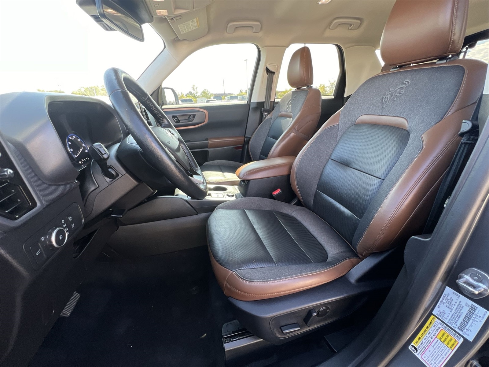 Thumbnail: 2021 Ford Bronco Sport - 17