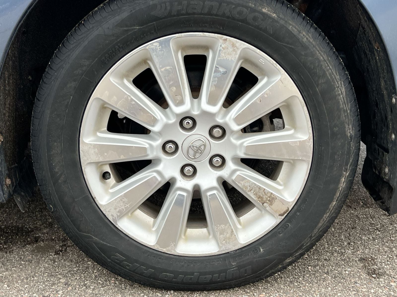 Thumbnail: 2015 Toyota Sienna - 14