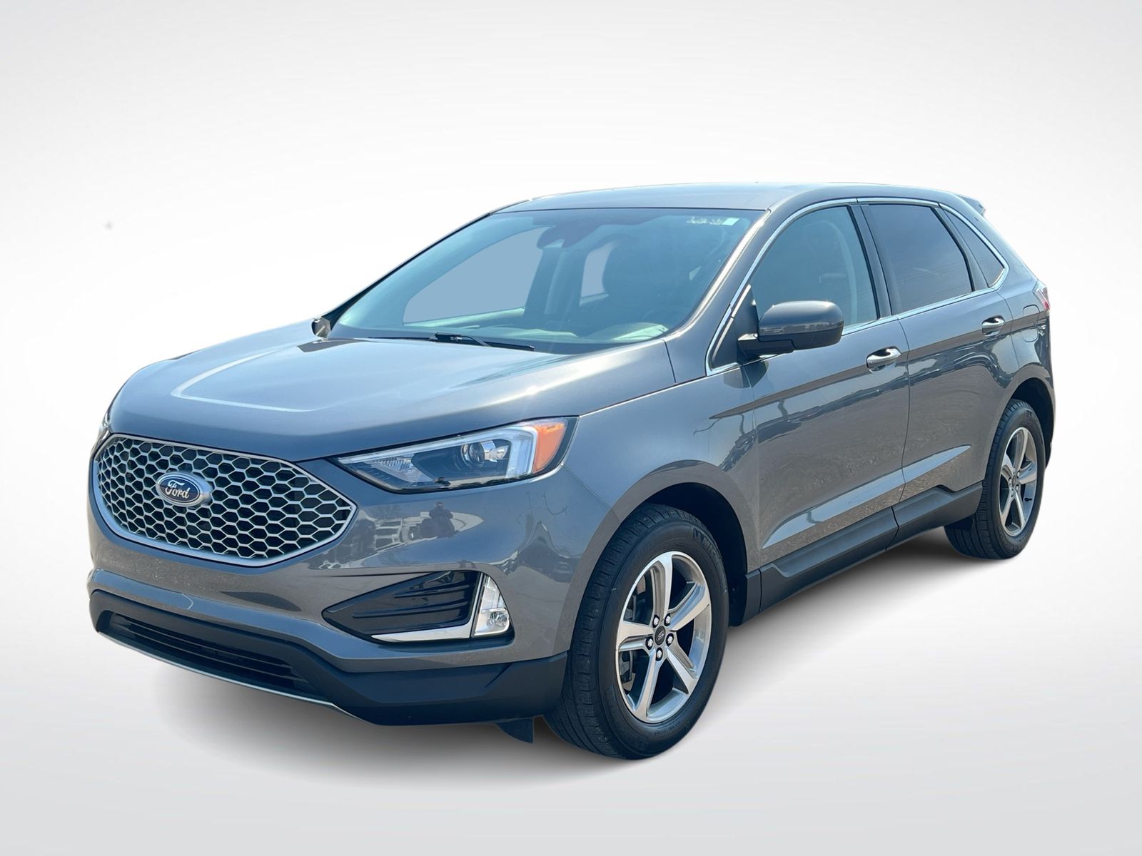 Thumbnail: 2023 Ford Edge - 4