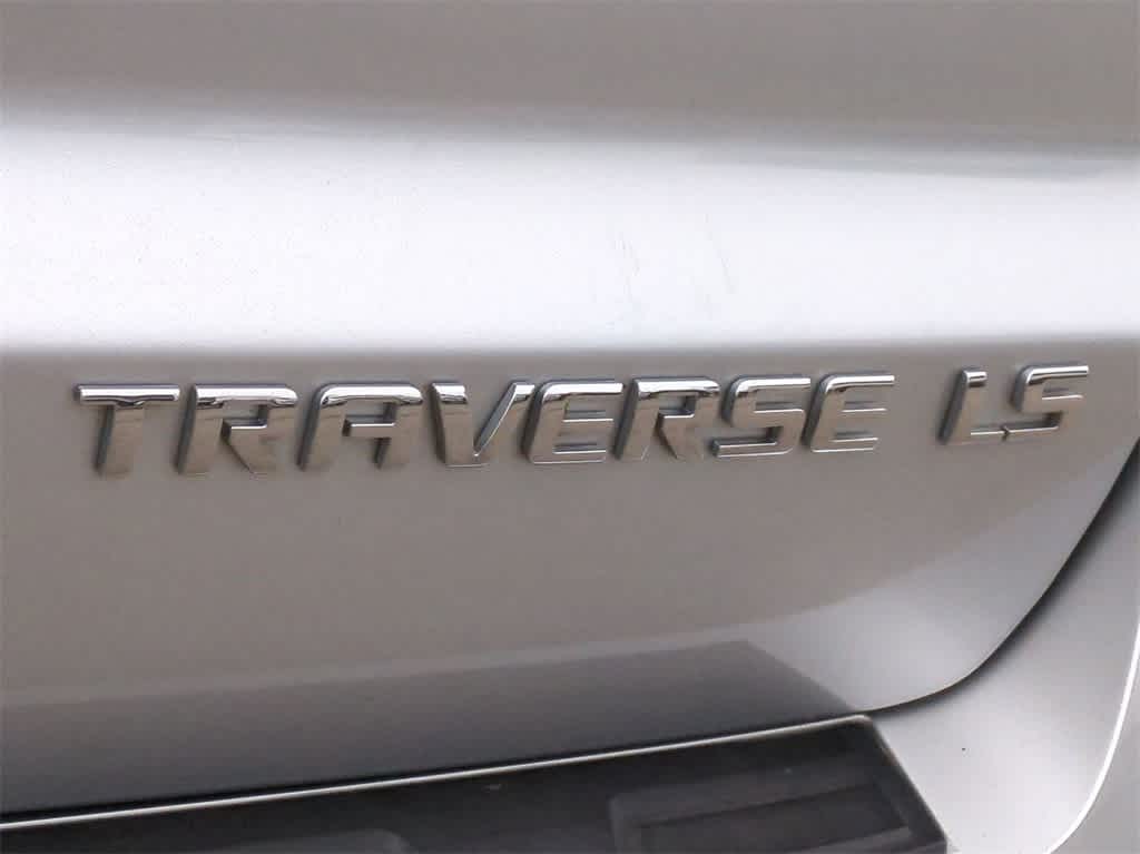 2014 Chevrolet Traverse LS 18