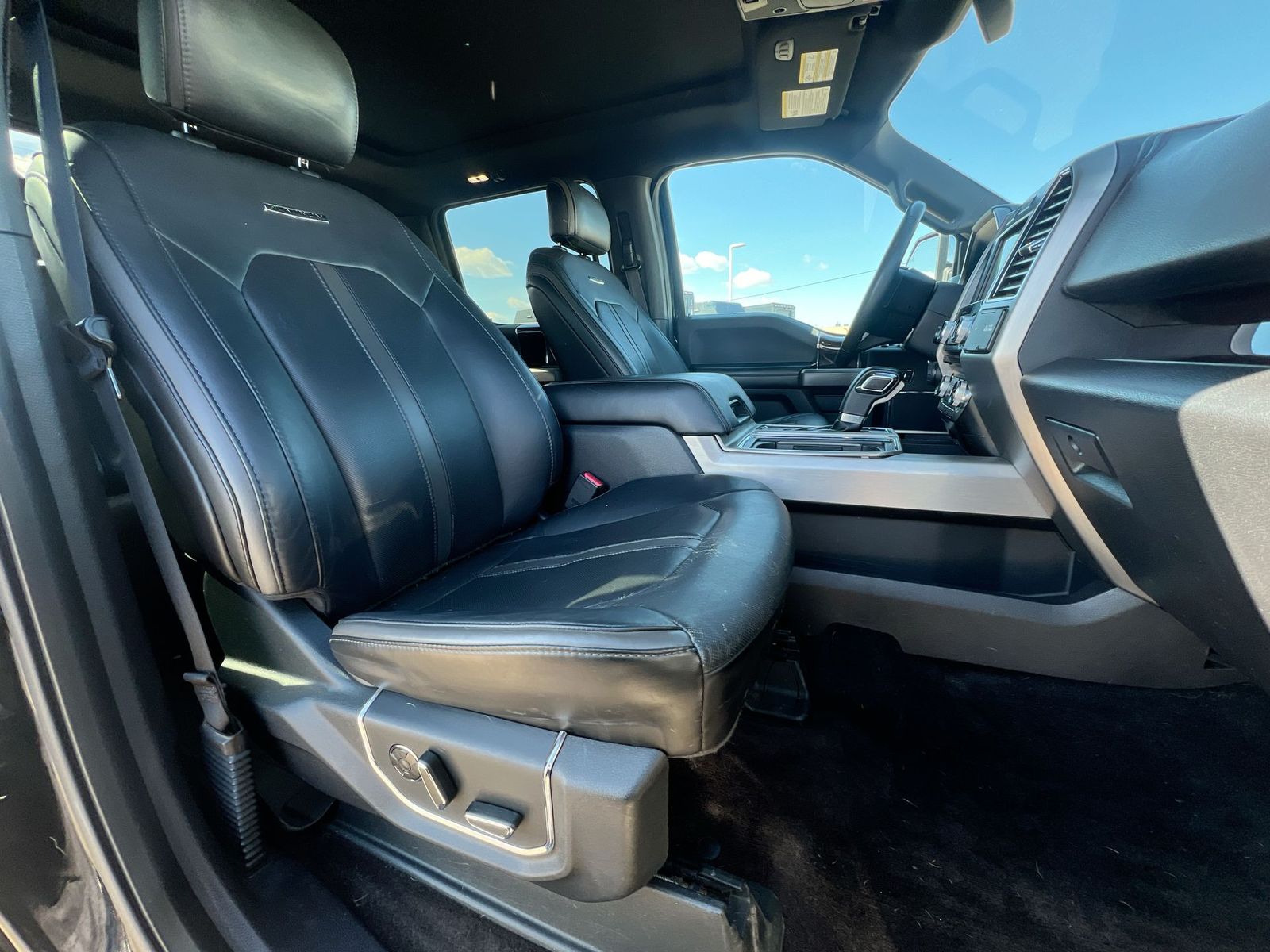 Thumbnail: 2016 Ford F-150 - 21