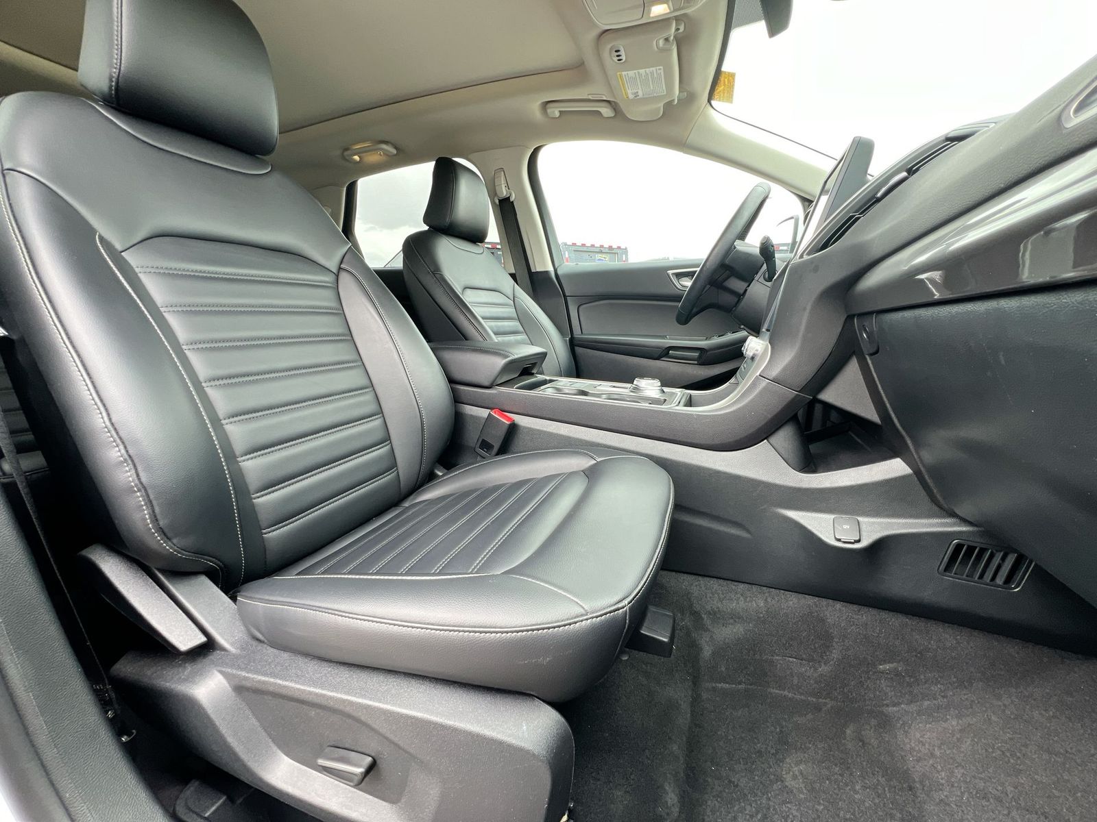 Thumbnail: 2024 Ford Edge - 21