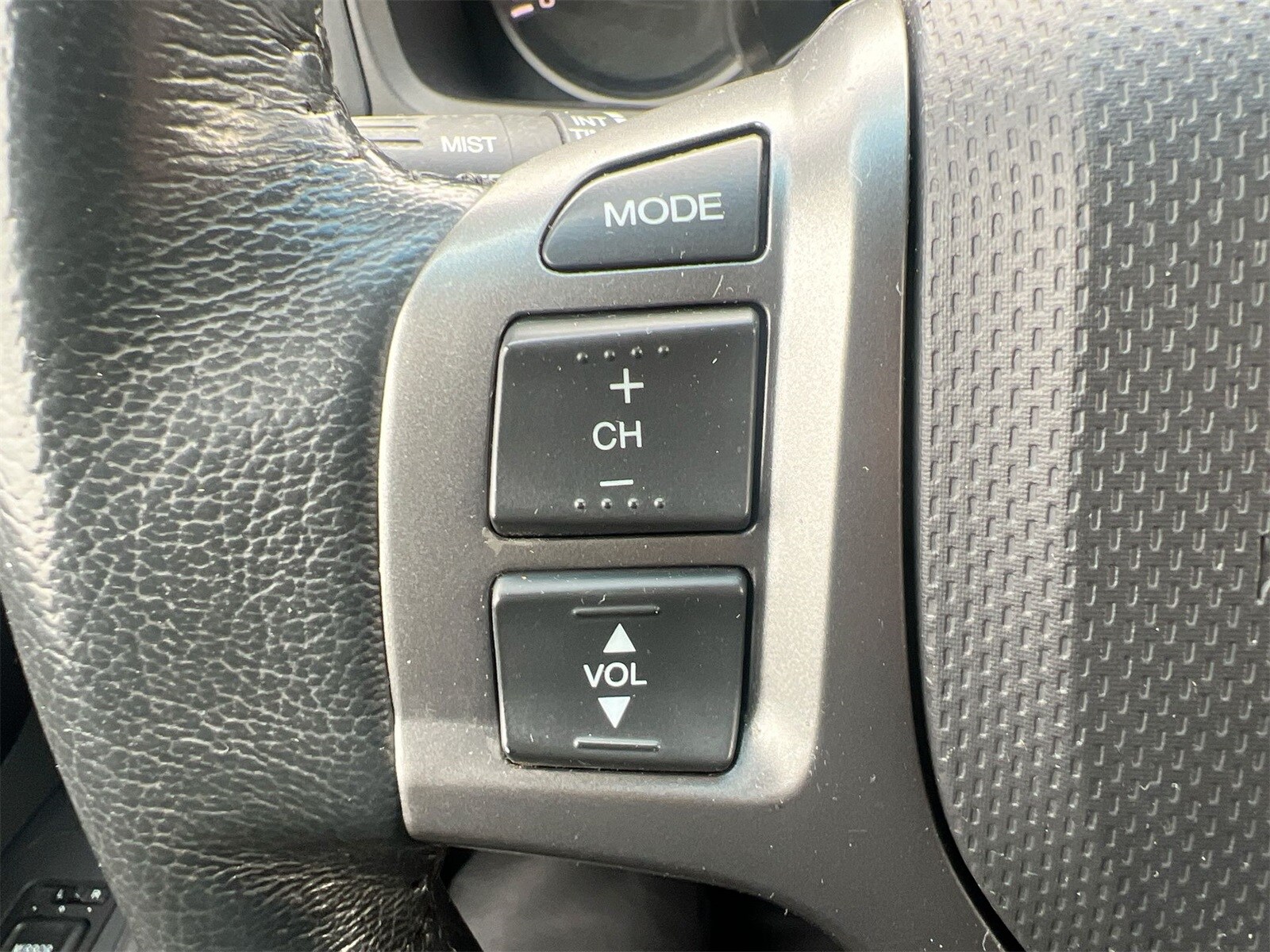 Thumbnail: 2012 Honda Ridgeline - 23