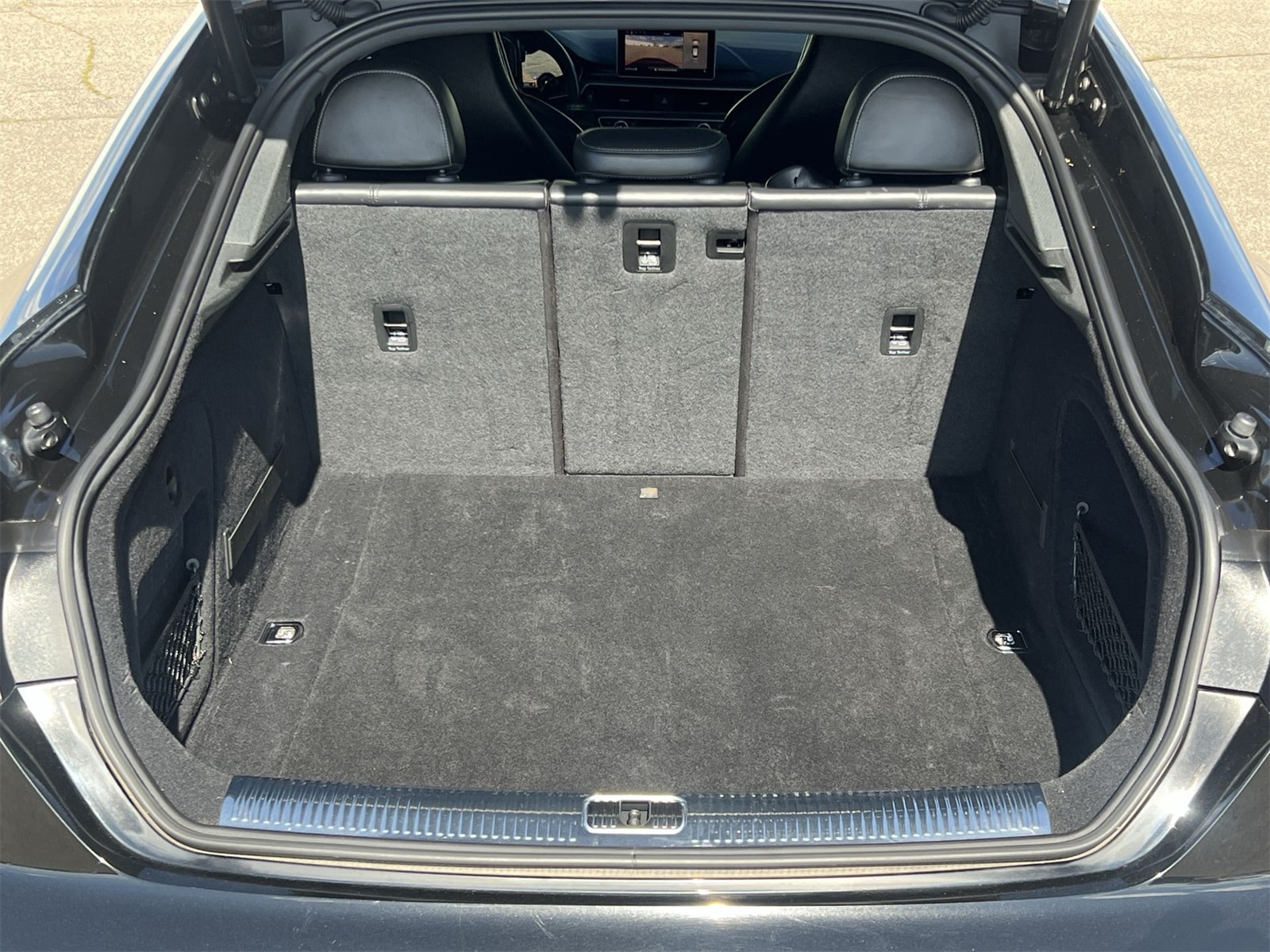 Thumbnail: 2019 Audi S5 - 34