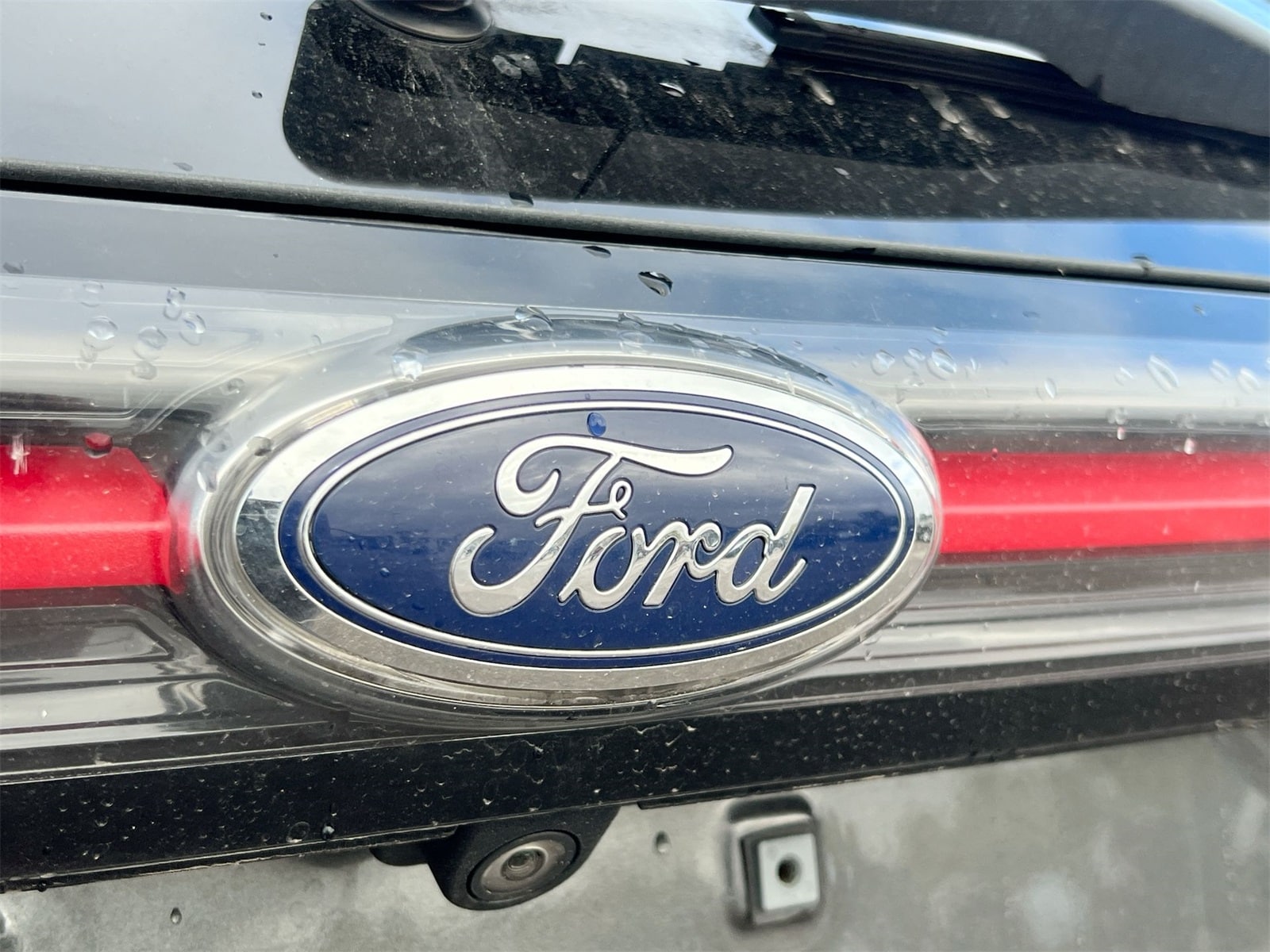 Thumbnail: 2017 Ford Edge - 12