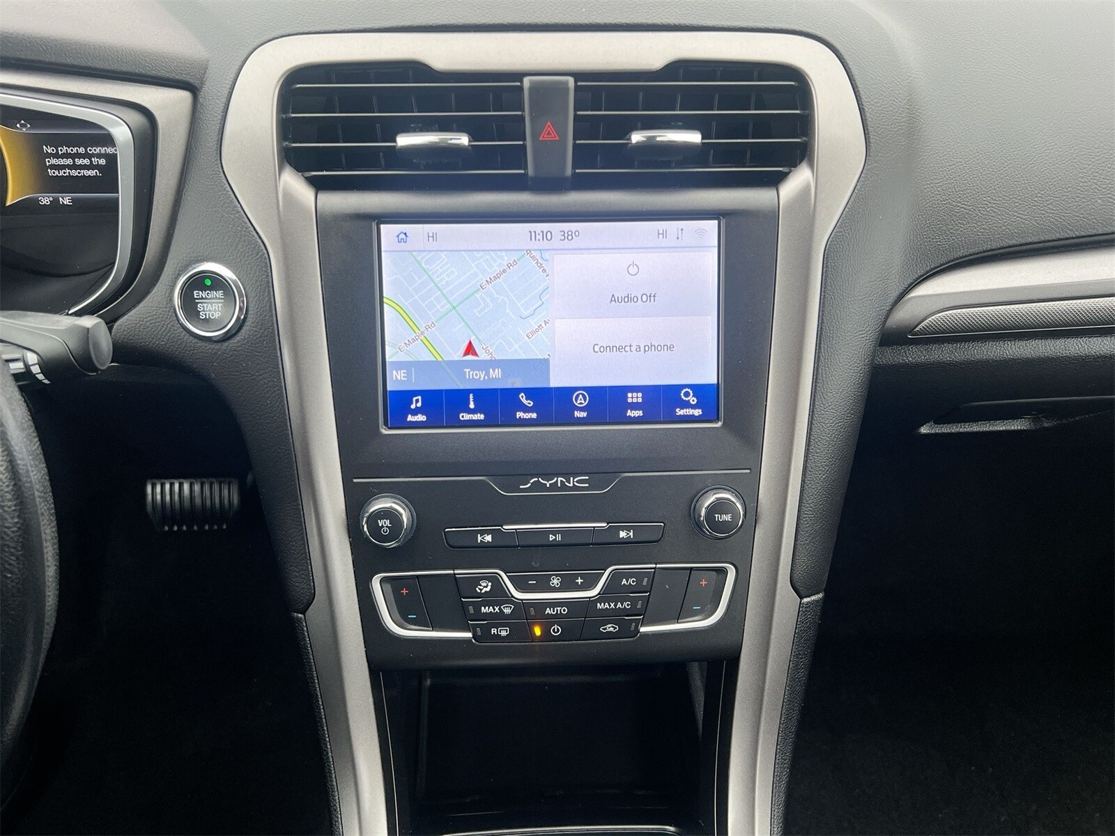 Thumbnail: 2020 Ford Fusion - 27