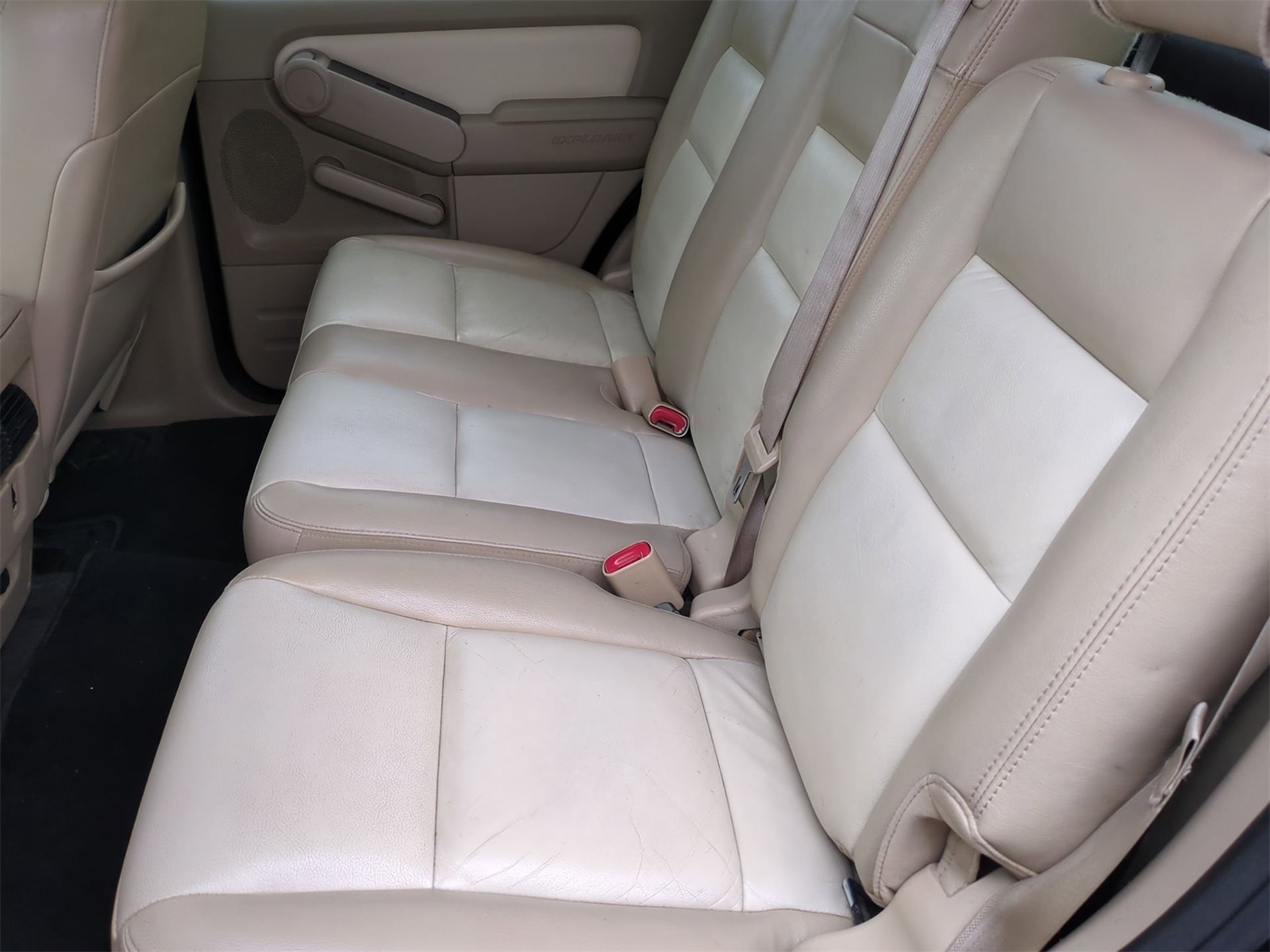 2007 Ford Explorer Sport Trac Limited 19