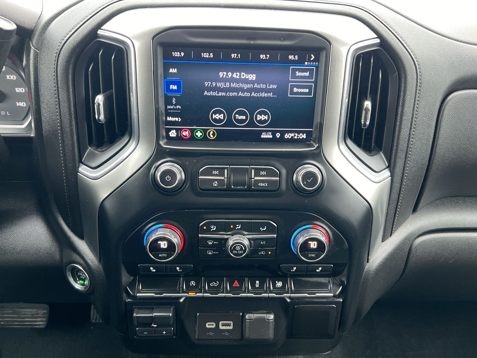 Thumbnail: 2020 Chevrolet Silverado 1500 - 26