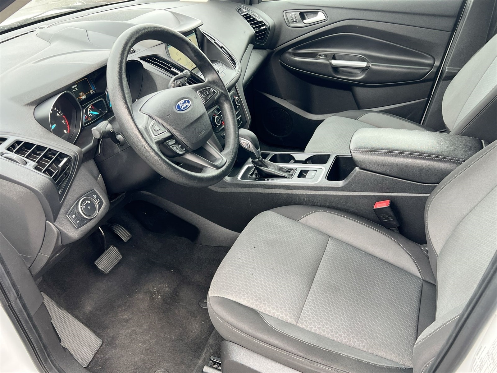 Thumbnail: 2019 Ford Escape - 10