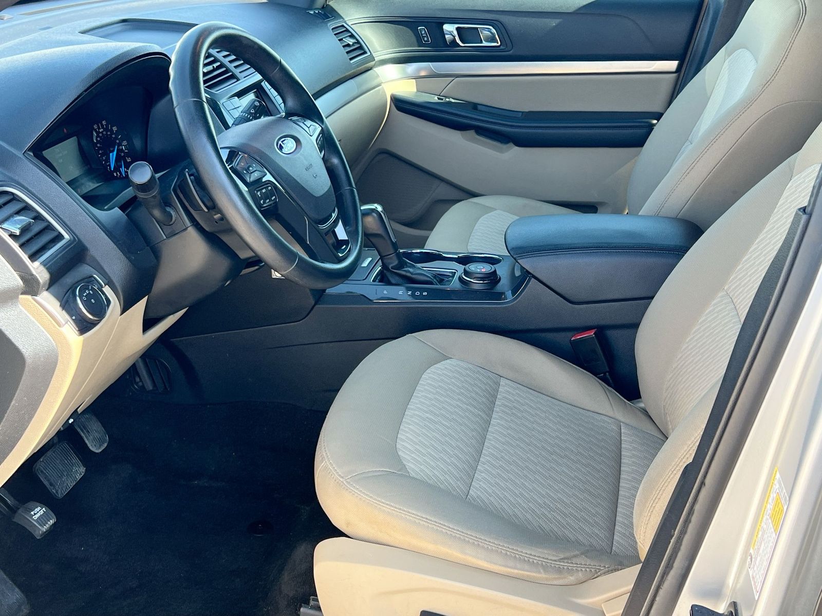 Thumbnail: 2017 Ford Explorer - 10