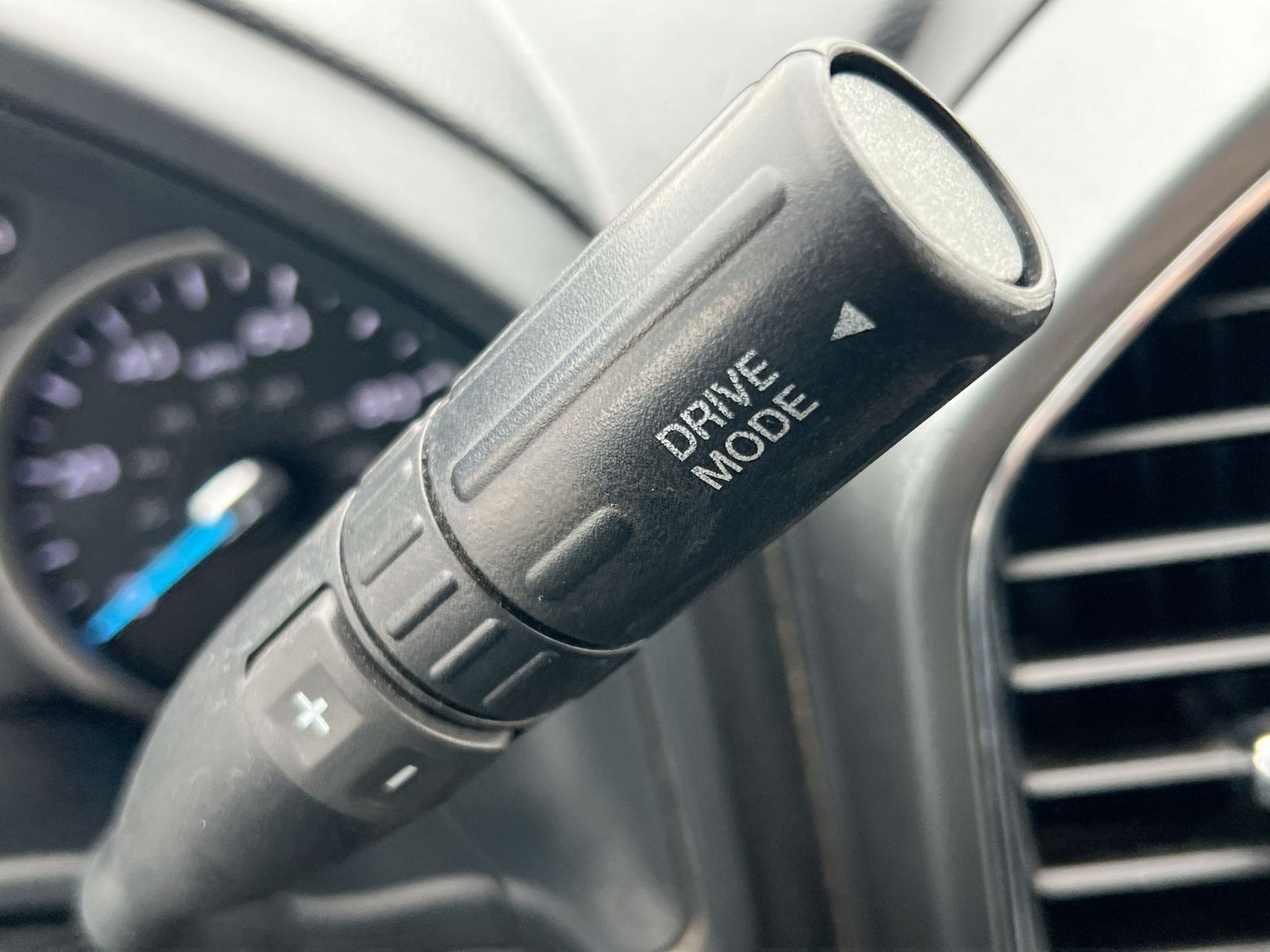 Thumbnail: 2022 Ford F-350 - 31