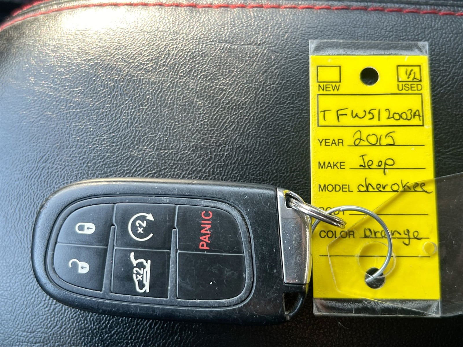 Thumbnail: 2015 Jeep Cherokee - 35