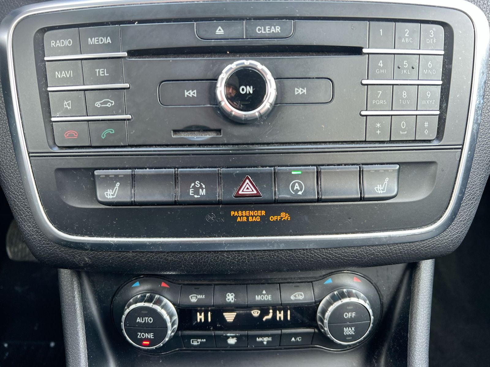 Thumbnail: 2015 Mercedes-Benz CLA - 27