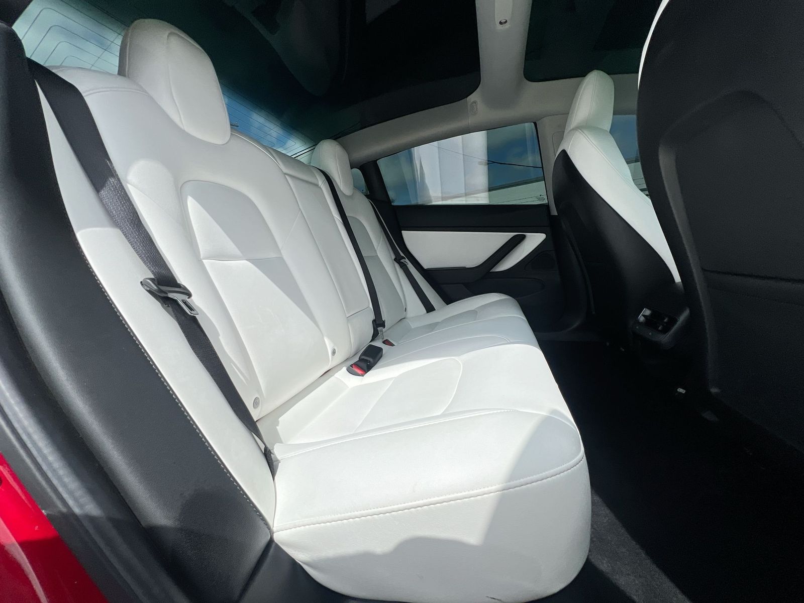 Thumbnail: 2019 Tesla Model 3 - 20