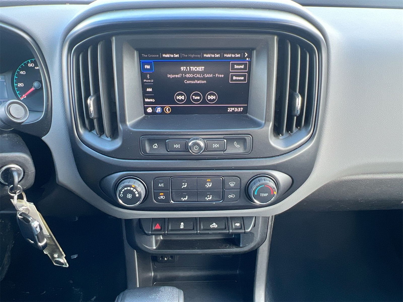 Thumbnail: 2021 Chevrolet Colorado - 25