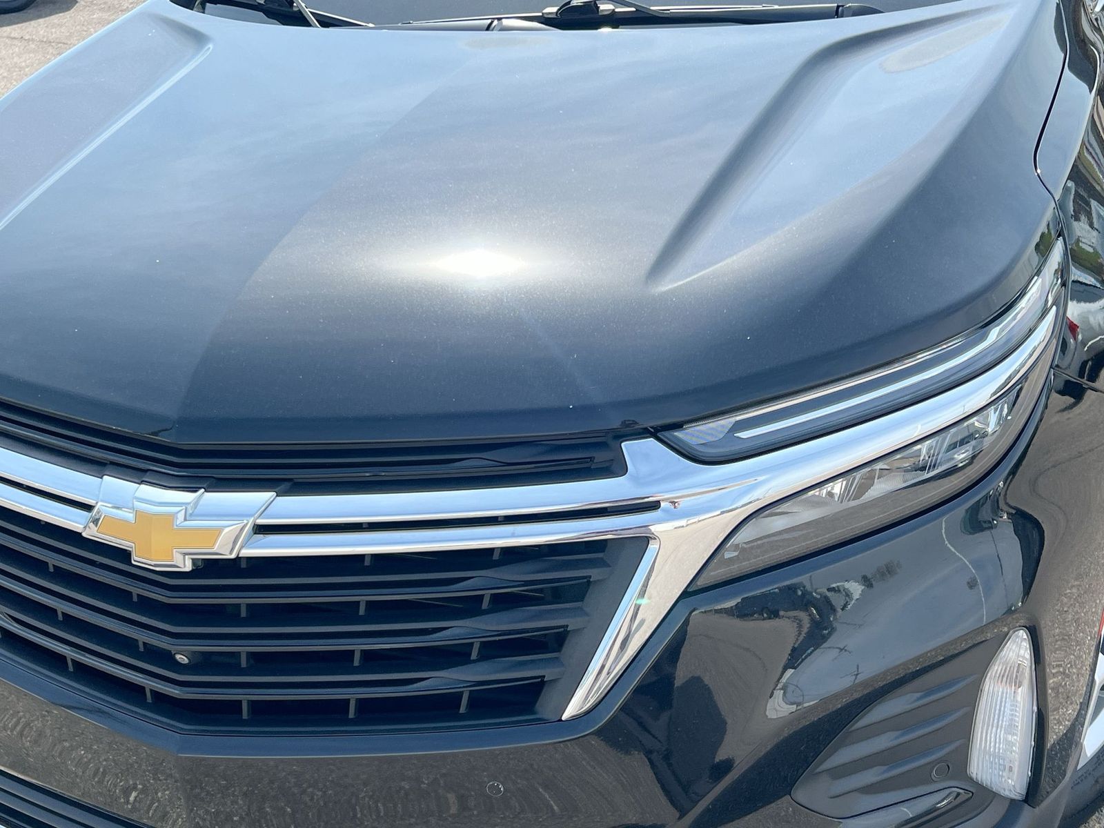 Thumbnail: 2022 Chevrolet Equinox - 11