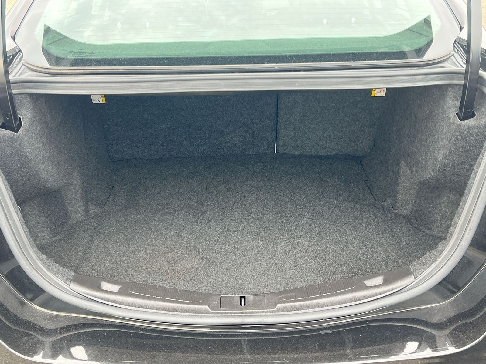 Thumbnail: 2014 Ford Fusion - 31