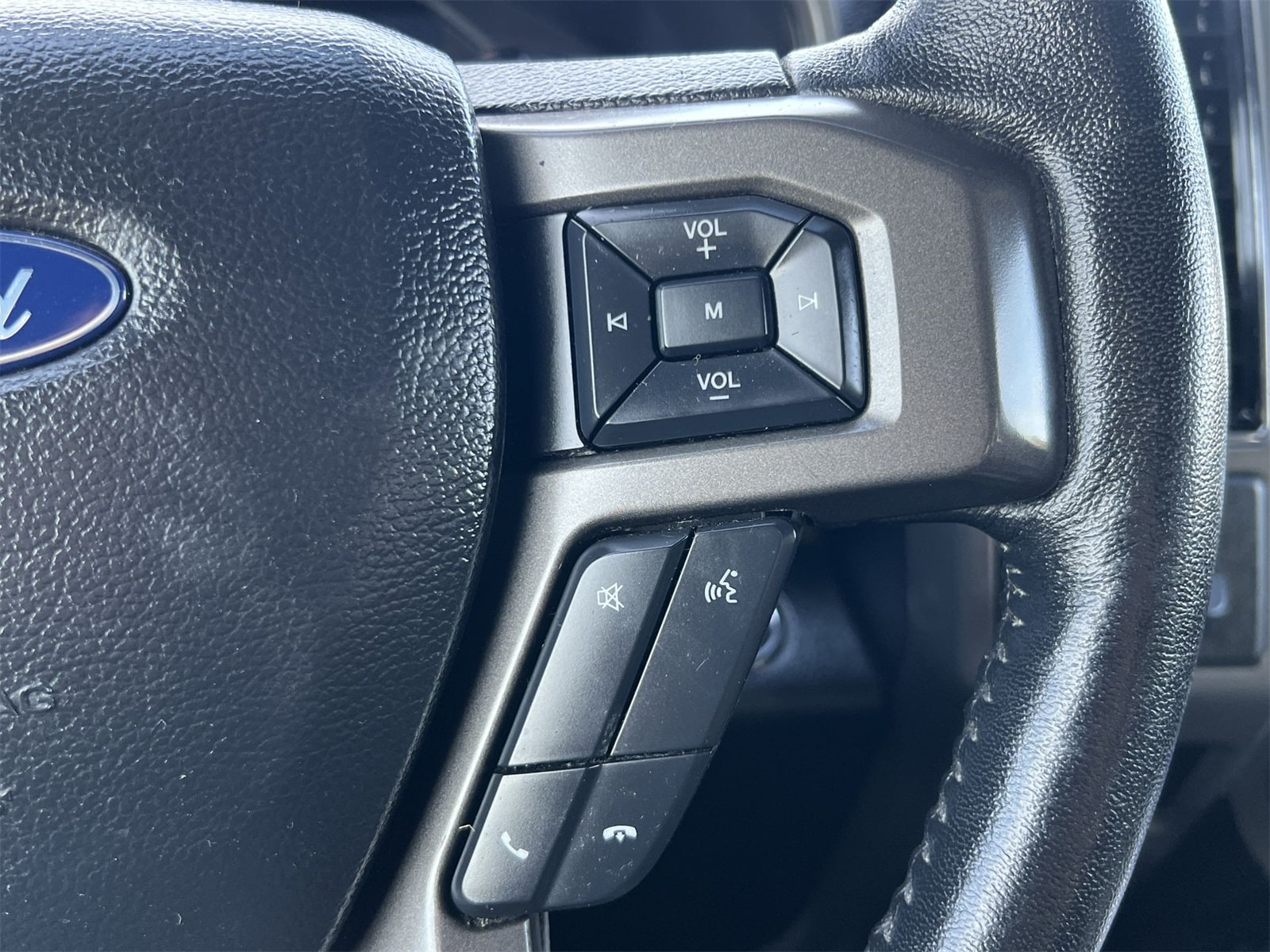 Thumbnail: 2019 Ford Expedition - 24
