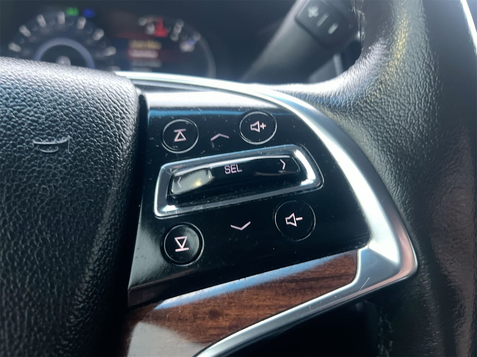 Thumbnail: 2016 Cadillac Escalade - 24