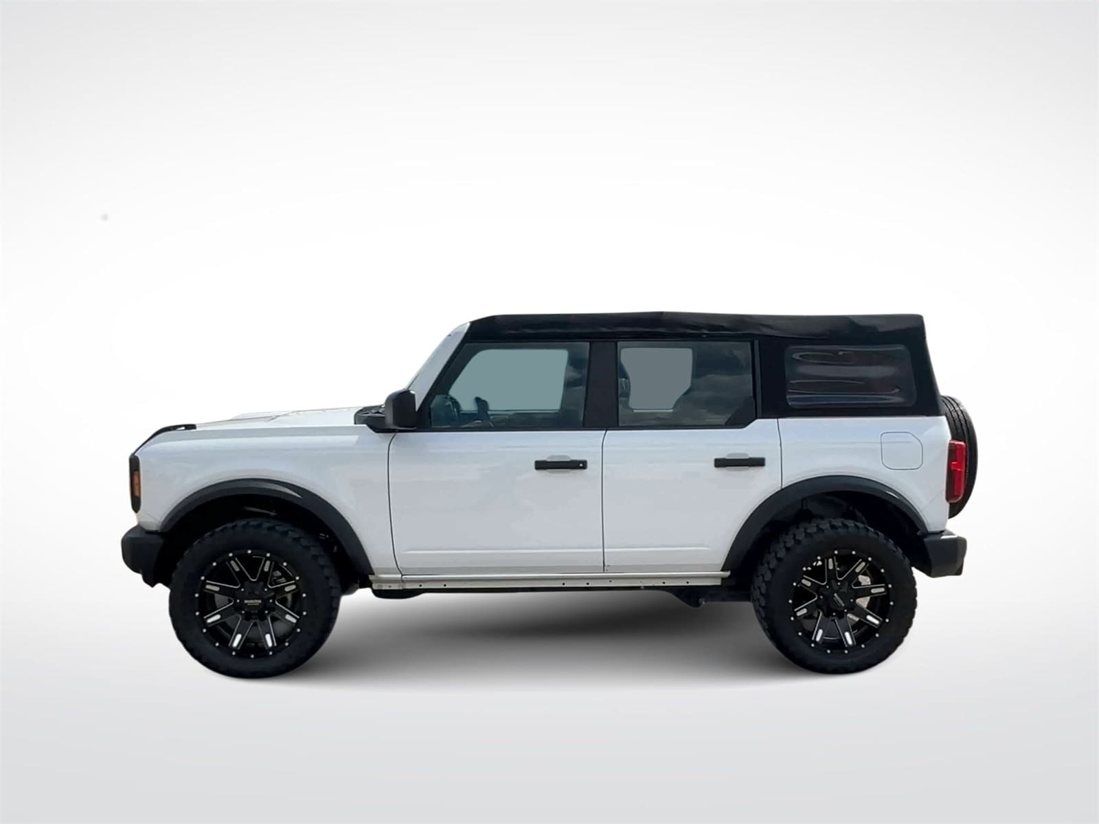 Thumbnail: 2021 Ford Bronco - 5