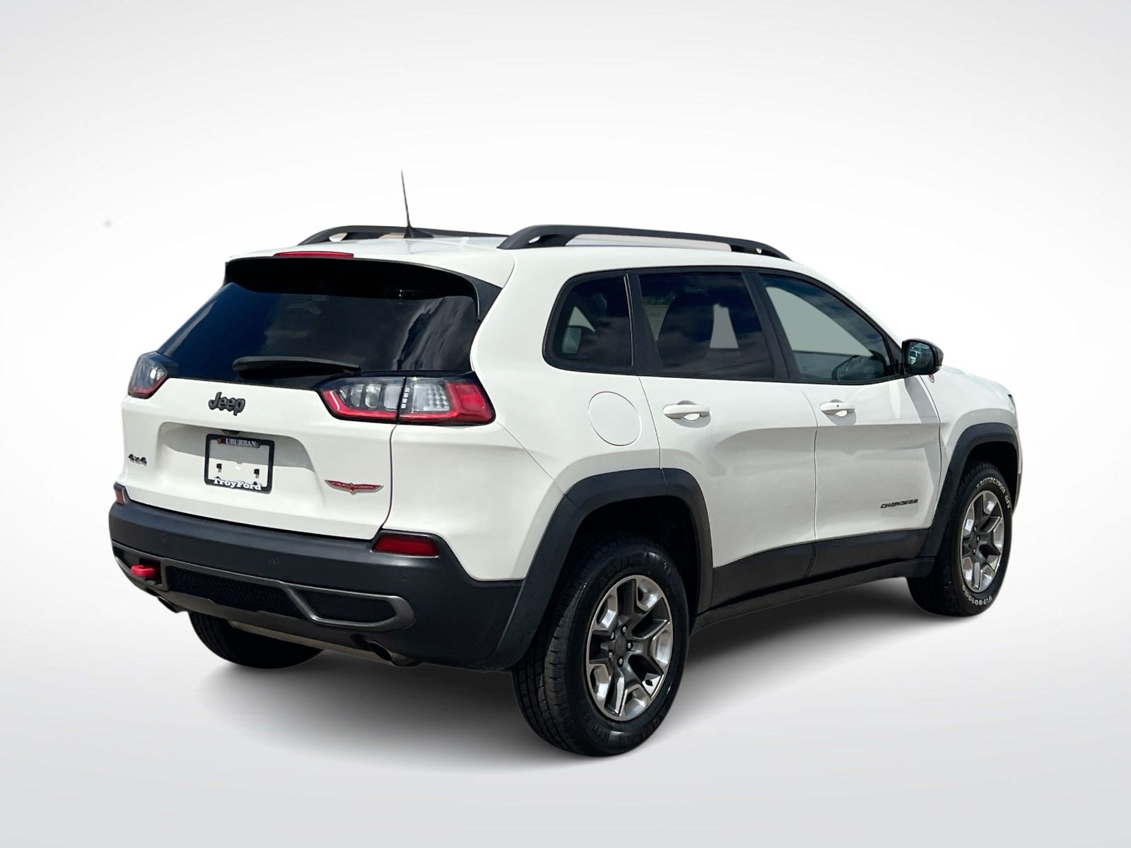 Thumbnail: 2019 Jeep Cherokee - 8