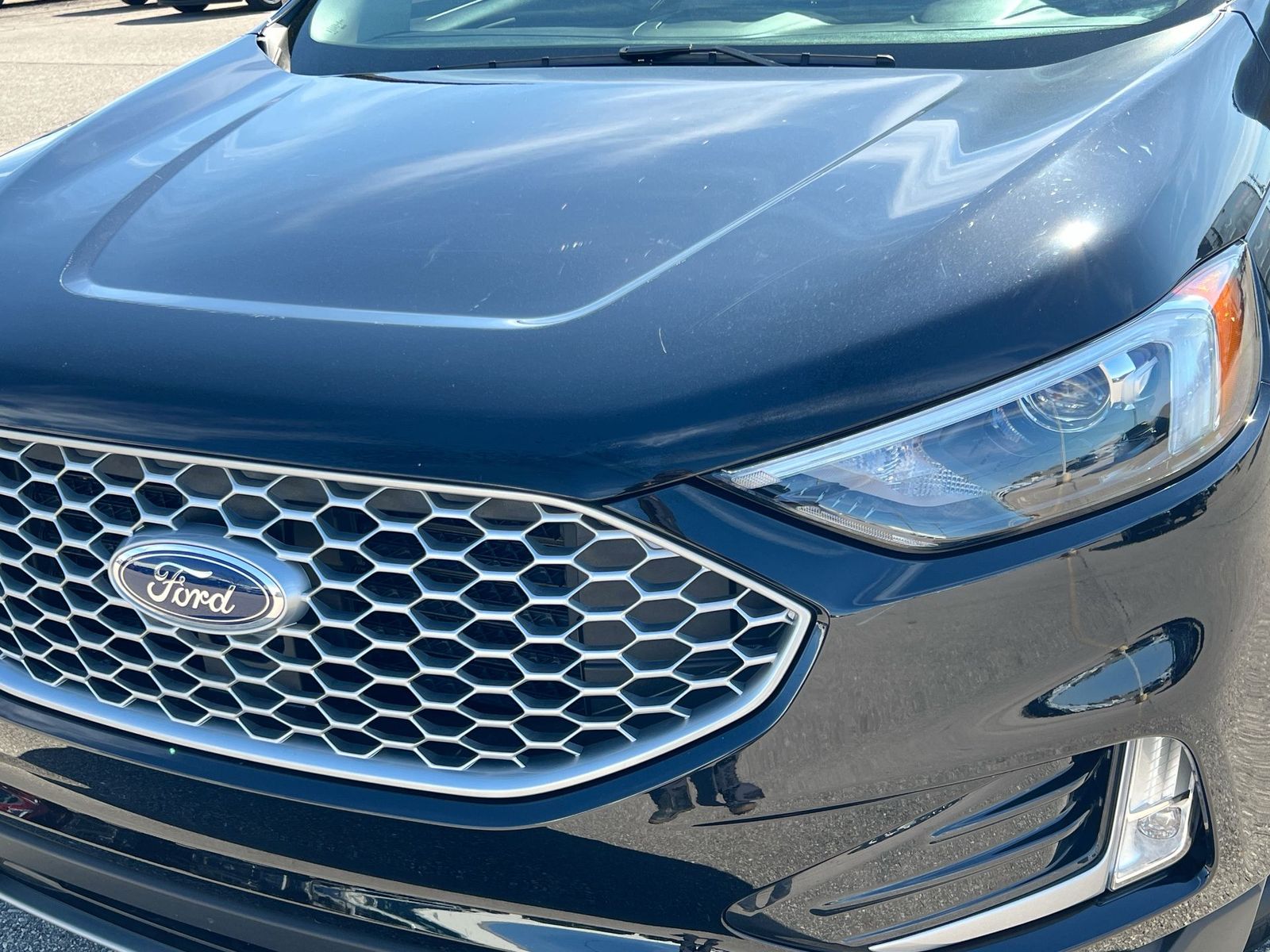 Thumbnail: 2023 Ford Edge - 11