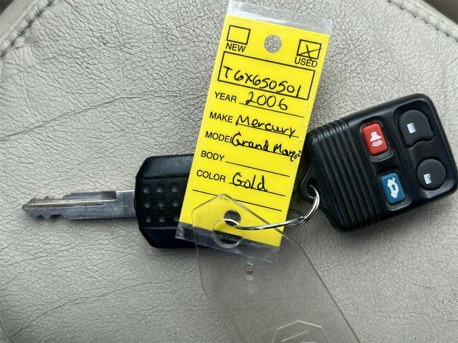 Thumbnail: 2006 Mercury Grand Marquis - 32