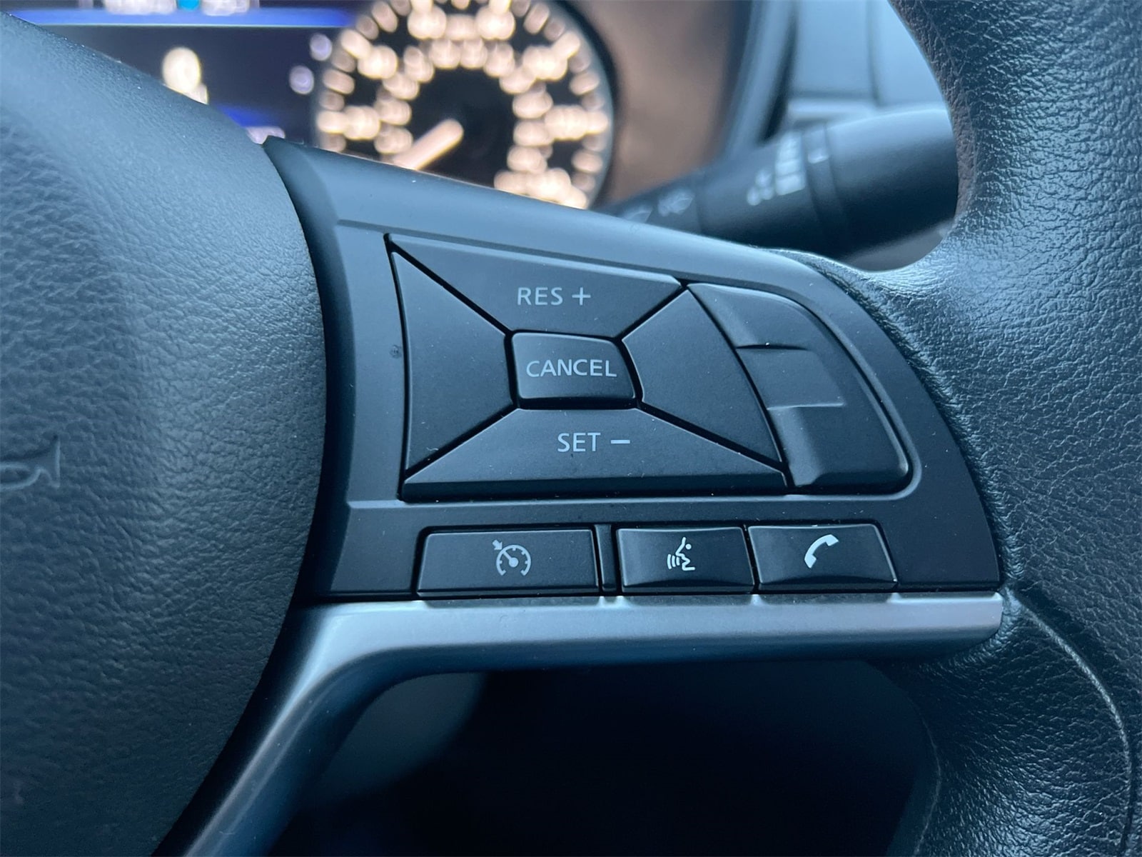 Thumbnail: 2025 Nissan Altima - 24