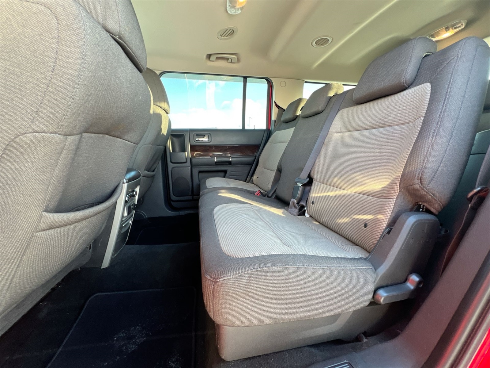 Thumbnail: 2011 Ford Flex - 19