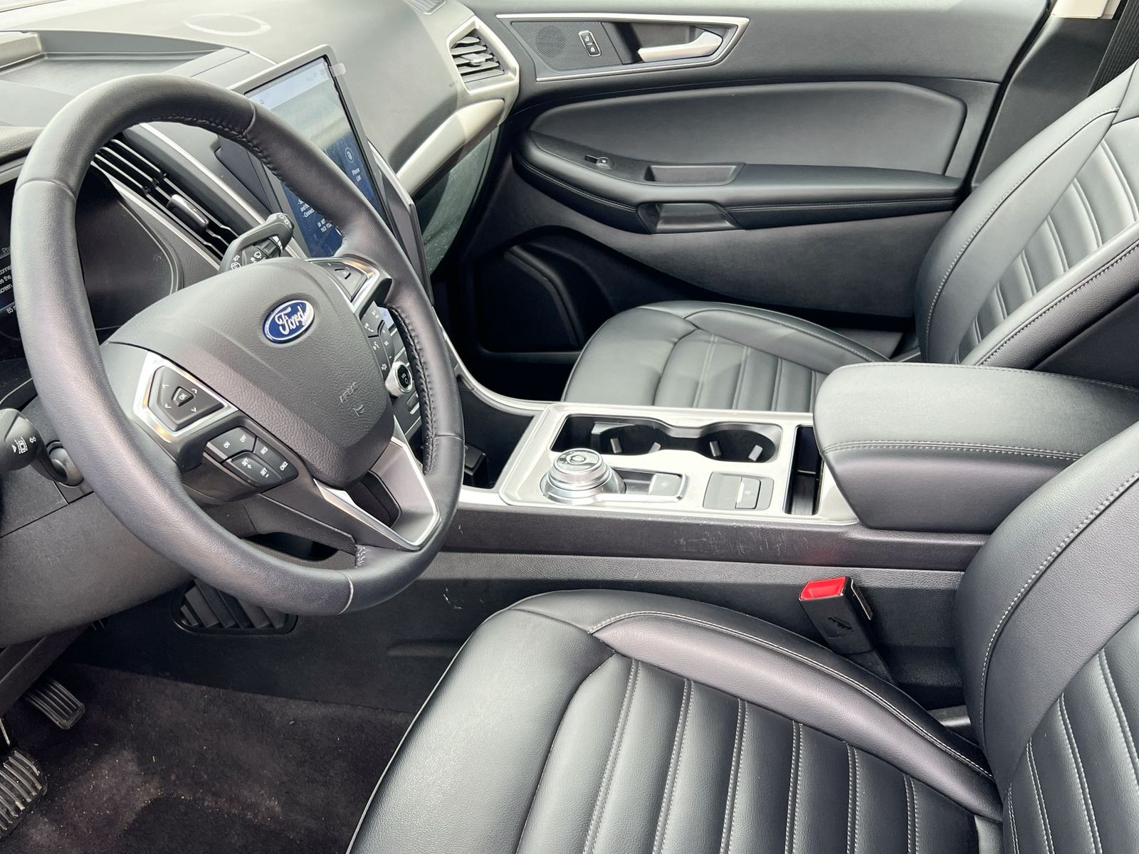 Thumbnail: 2023 Ford Edge - 10