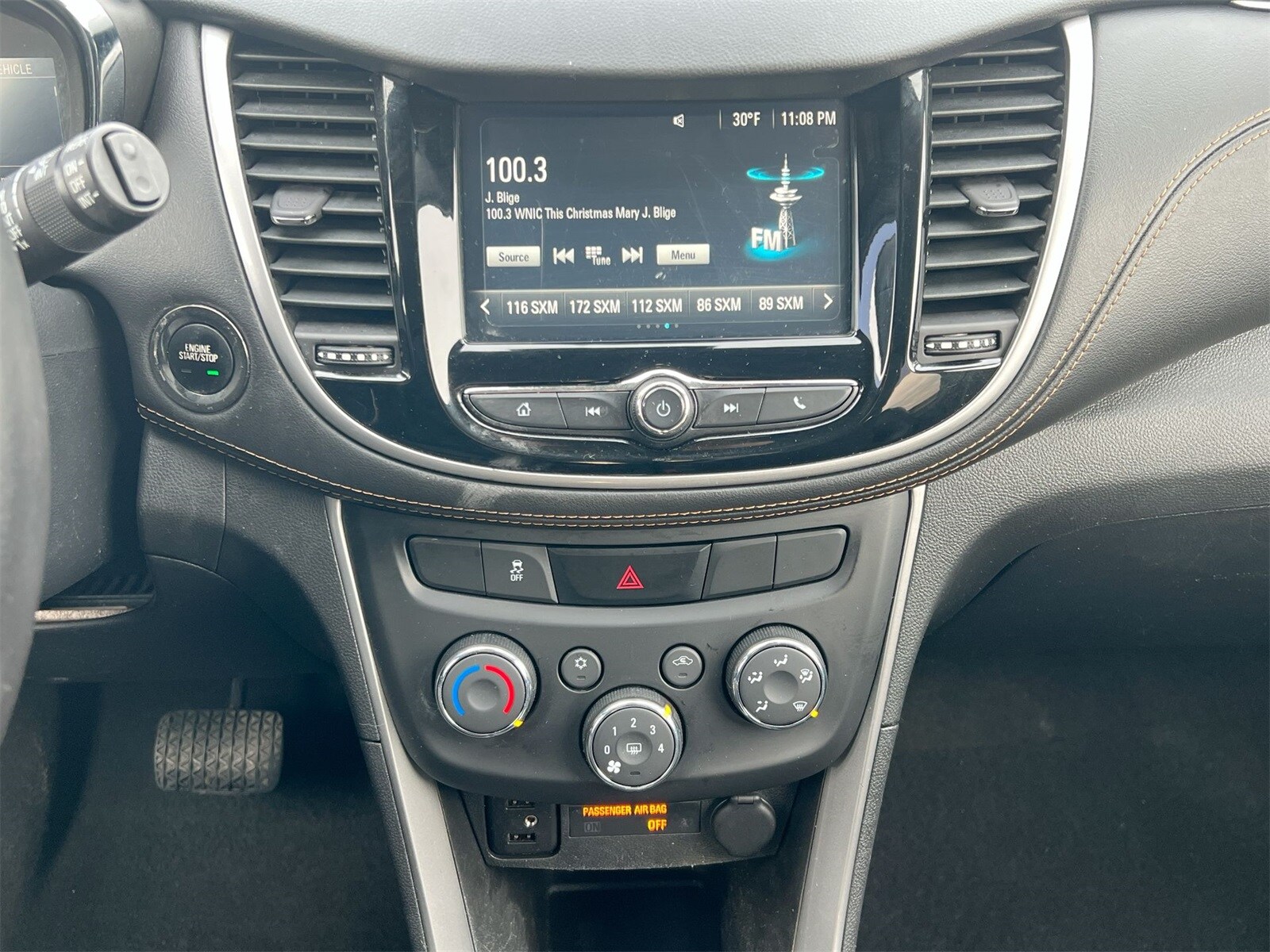 Thumbnail: 2017 Chevrolet Trax - 28