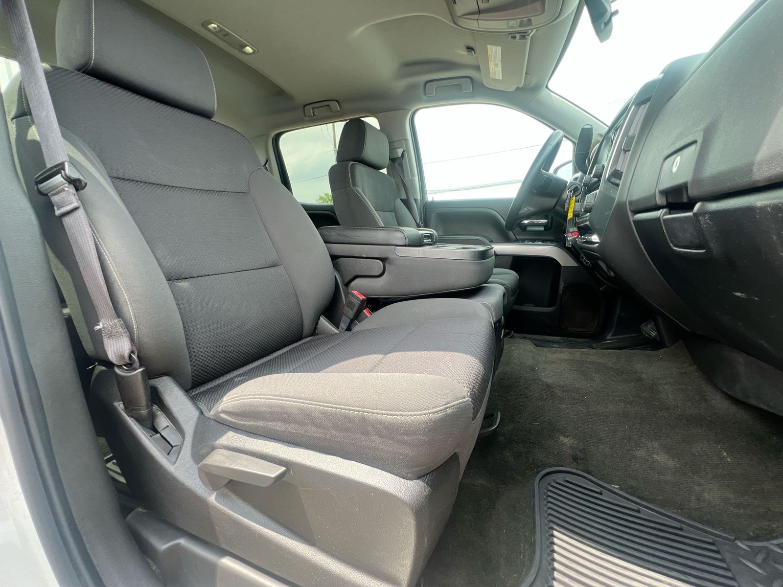 Thumbnail: 2014 Chevrolet Silverado 1500 - 21