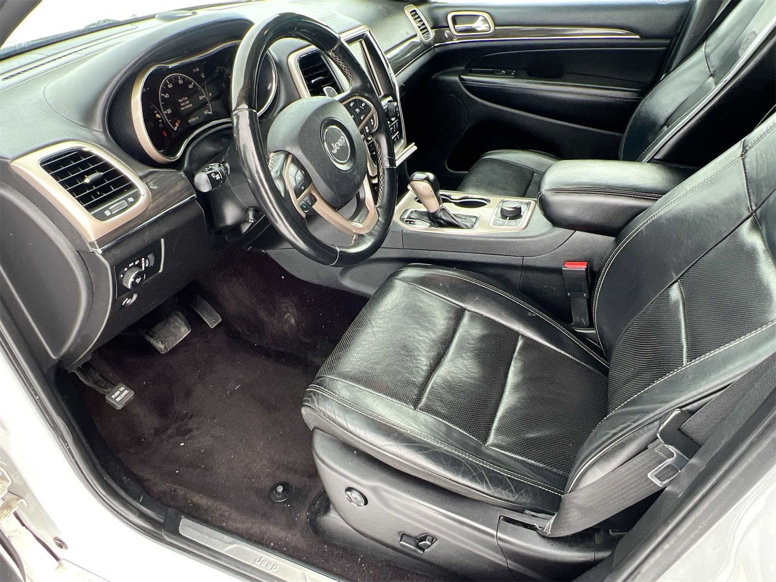 Thumbnail: 2017 Jeep Grand Cherokee - 10