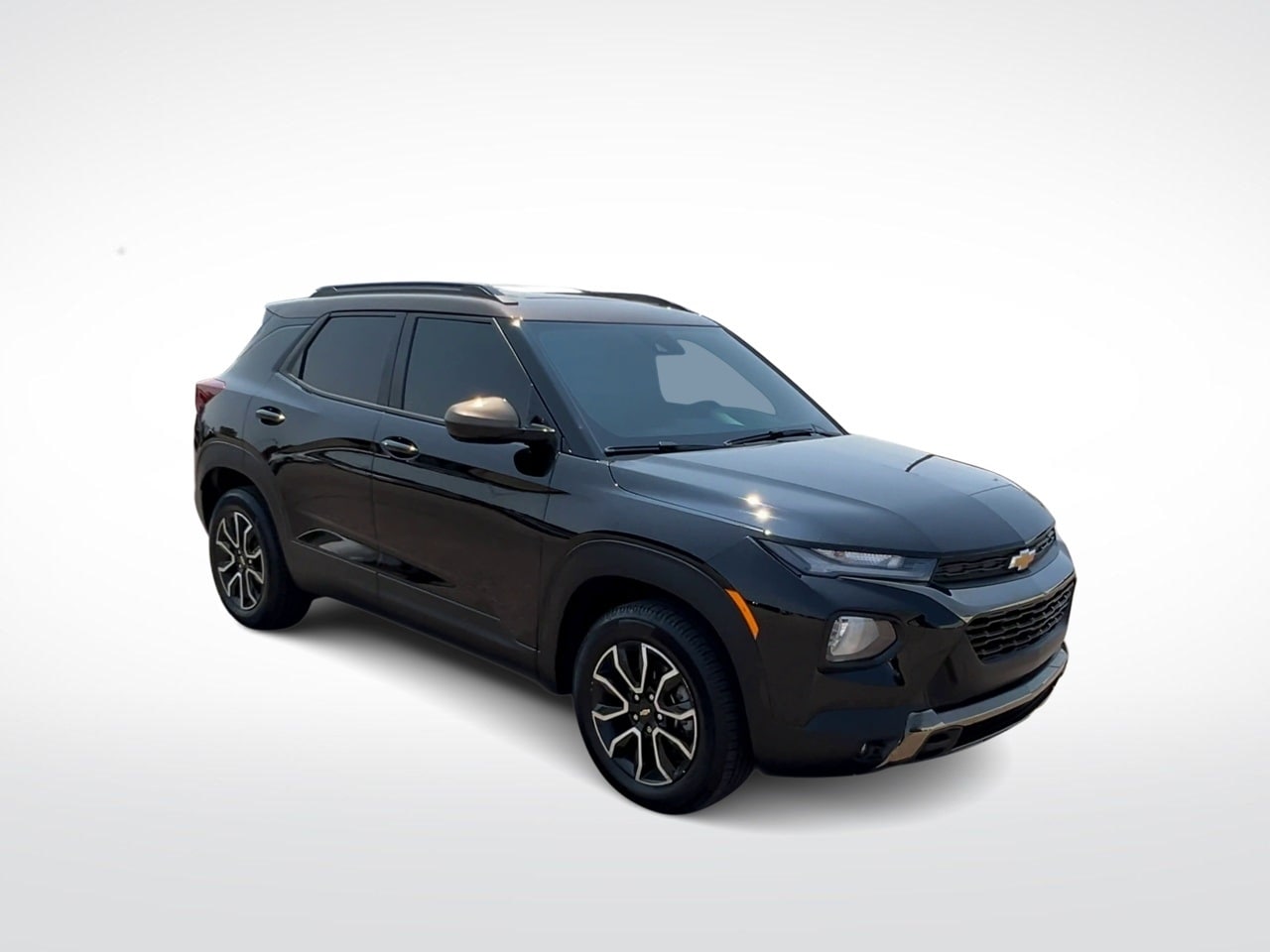 Thumbnail: 2019 Chevrolet Trax - 2