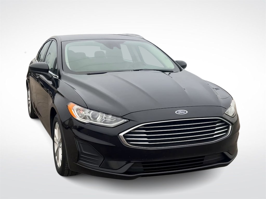 Used 2020 Ford Fusion SE Sedan